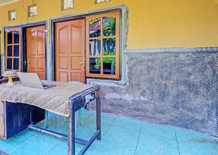 O Sekar Jagat Near Pantai Baluk Rening ホテル